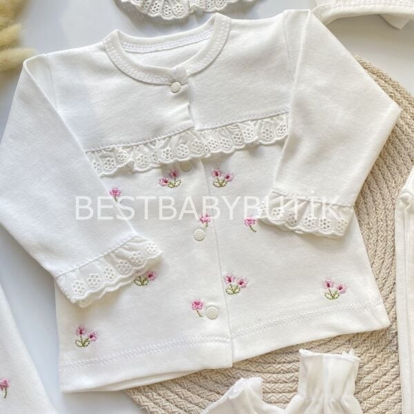 Be Happy Çiçek Nakışlı Kutulu 5 Parça Hastane Çıkışı Seti