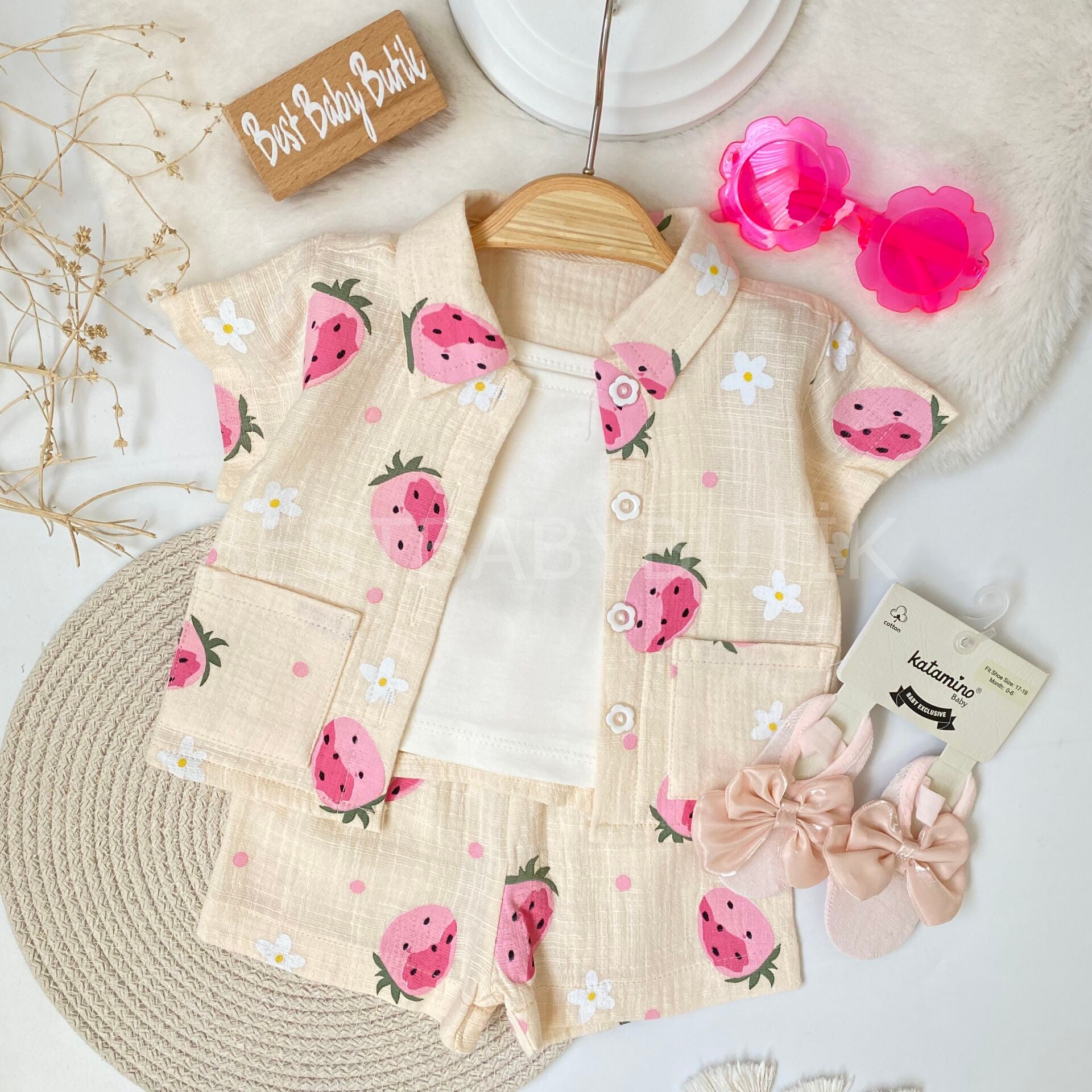 Çilekli Oversize 3’Lü Takım - KREM 18-24 AY