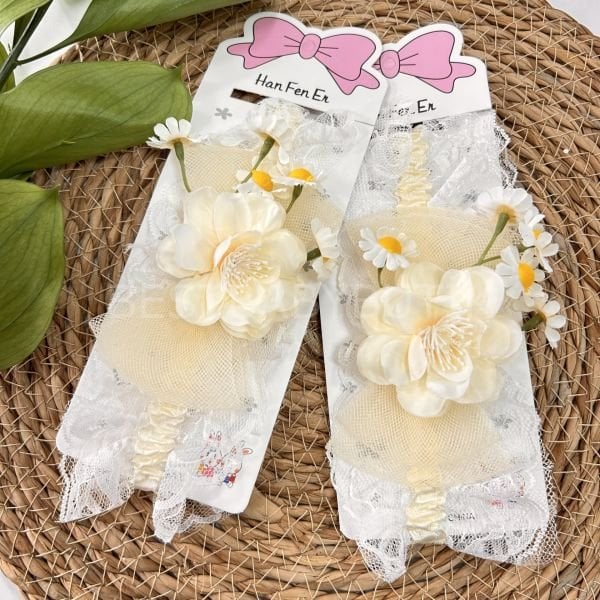 PAPATYALI GÜL DETAYLI TÜLLÜ BANDANA