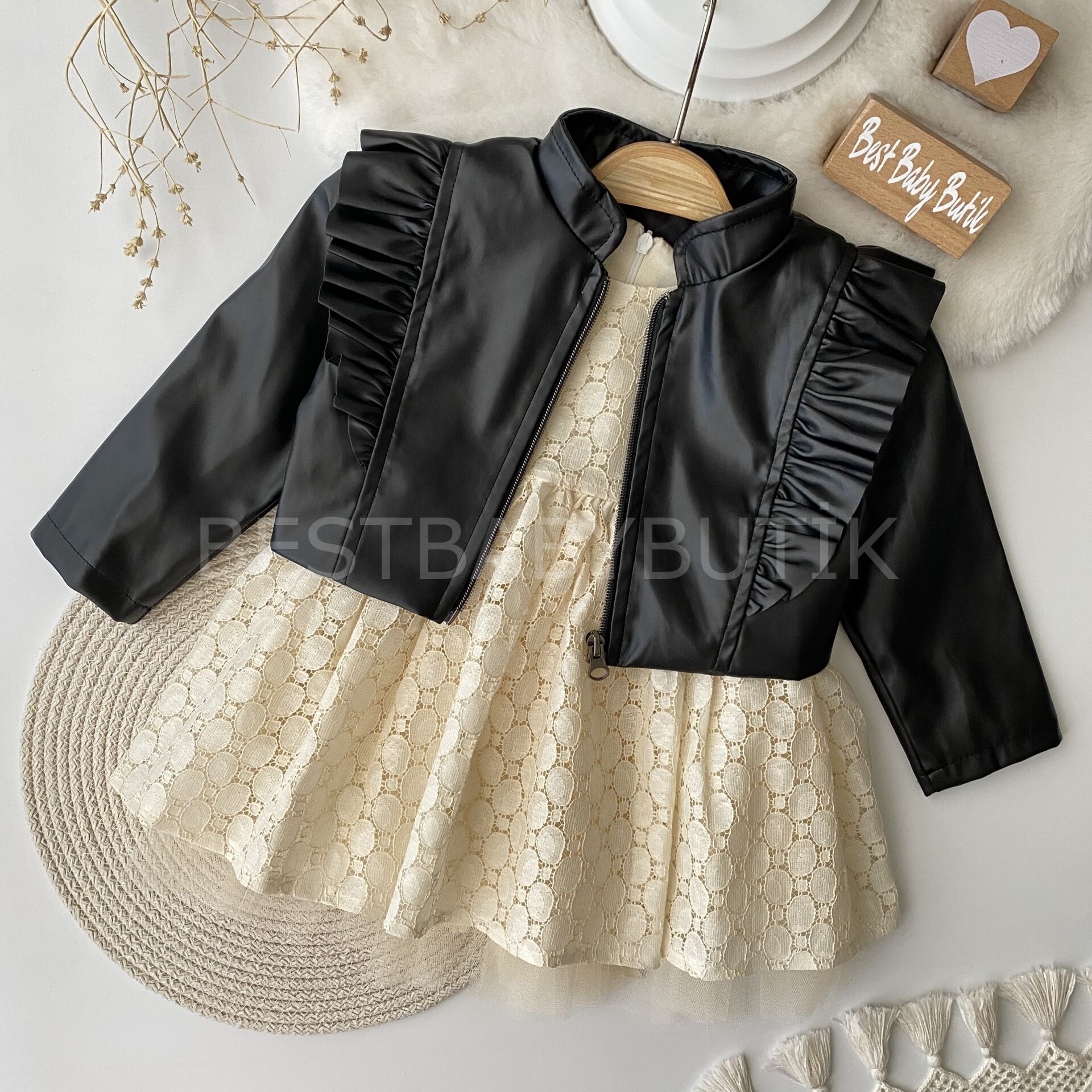 Fransız Fisto Güpürlü Deri Ceketli Elbise