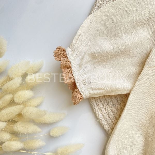 MİLENA DANTEL DETAYLI ÇORAPLI 3’LÜ ROMPER SET
