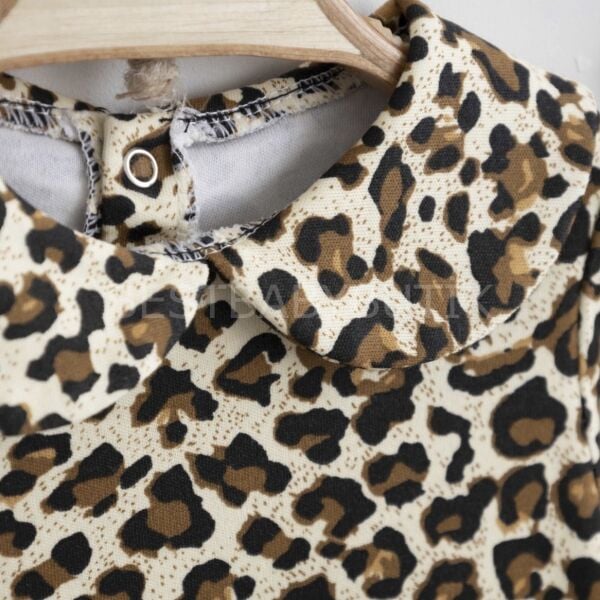 Leopar Detaylı Bebe Yaka Bandanalı Robalı Tulum