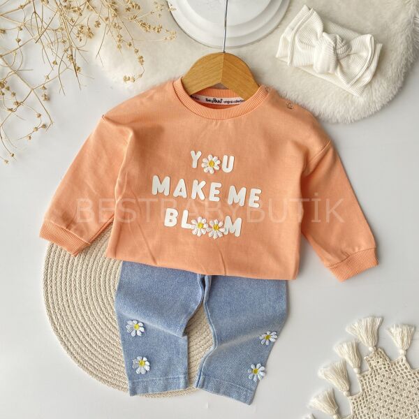 Papatyalı Detaylı Kot Pantolonlu 2’Li Takım