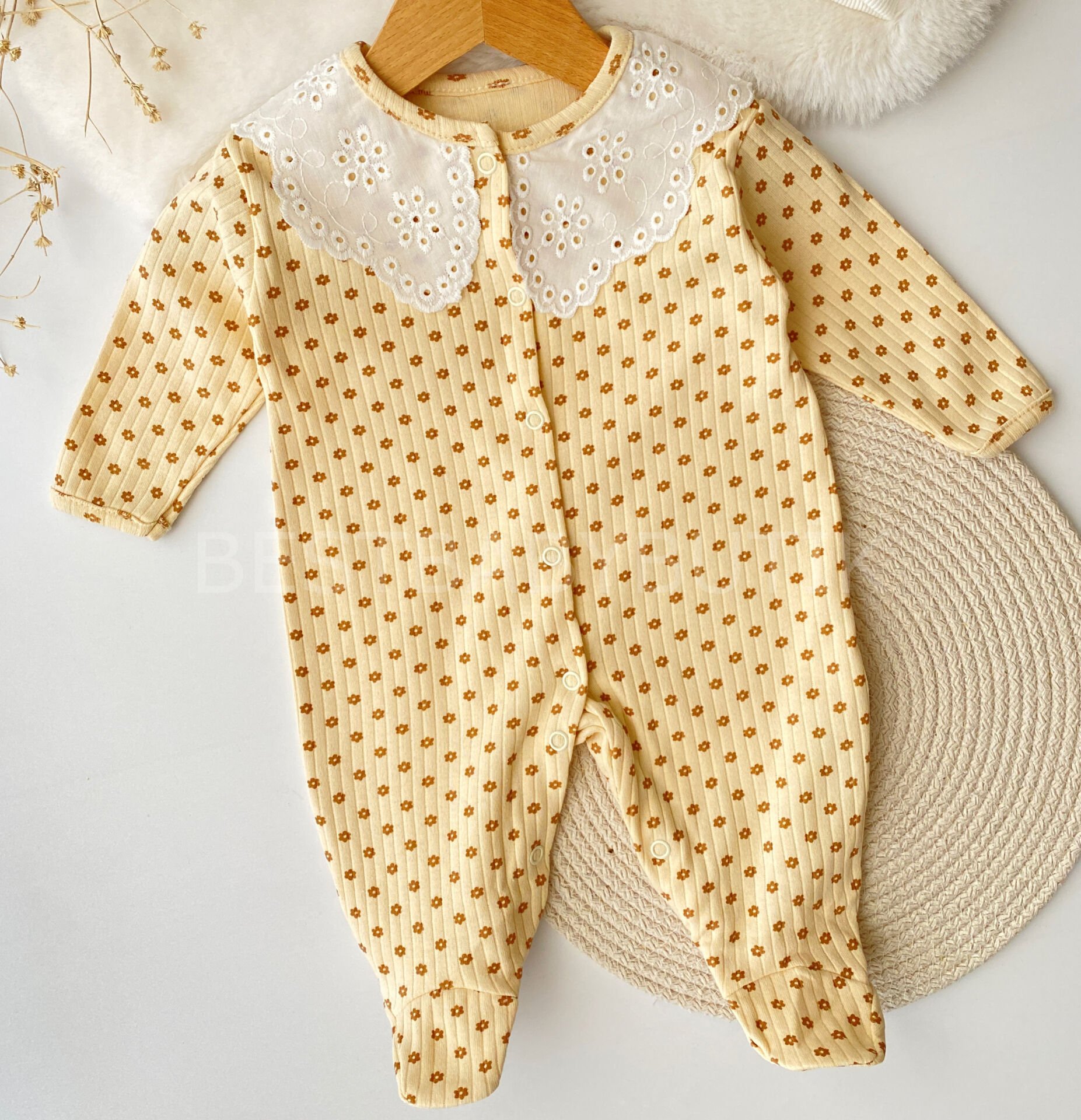 Yaka Detaylı  Patikli Tulum