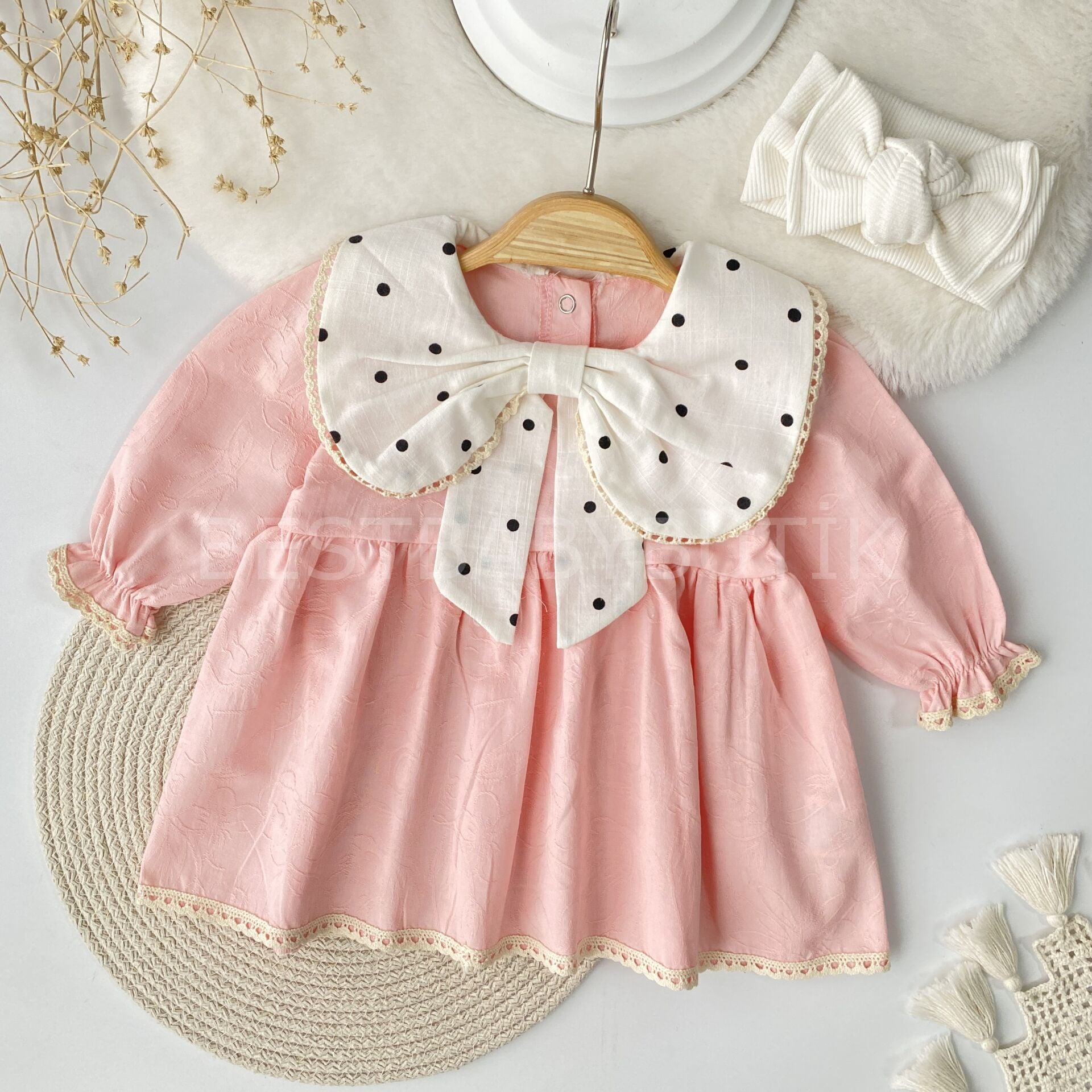 Liya Kurdaleli Yaka Detaylı Elbise 18-24 AY