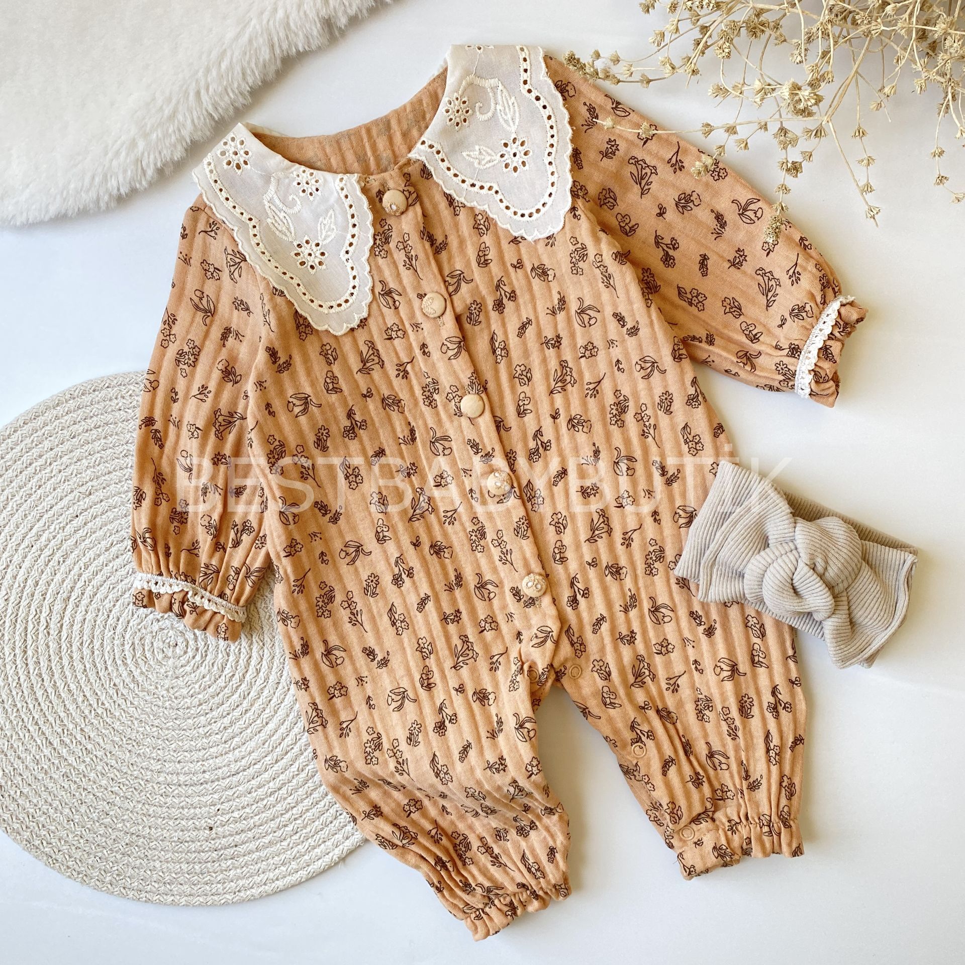 SAHRA FİSTO YAKALI DÜĞME DETAYLI MÜSLİN TULUM