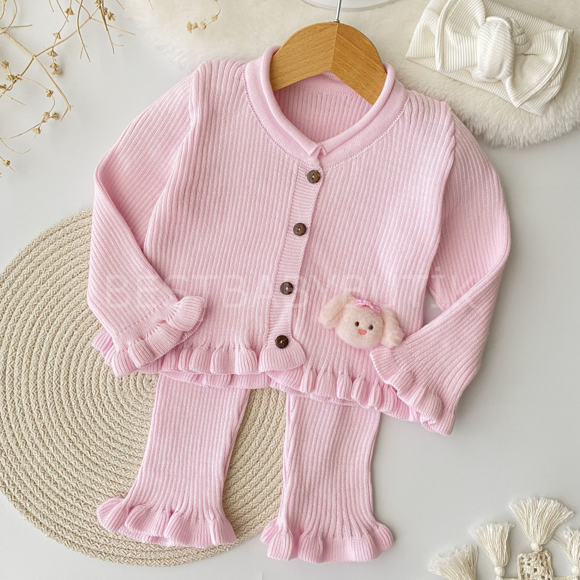 Peluş Tavşanlı Fırfırlı Fitilli Triko Takım 2 YAŞ