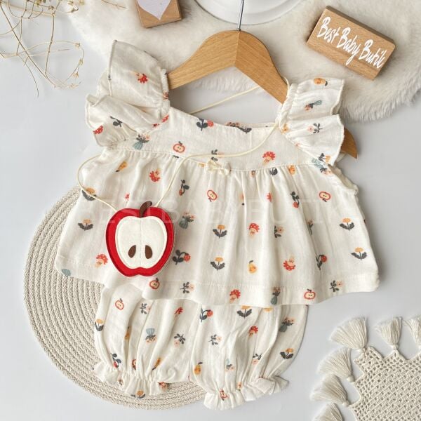 Sevimli Elma Desenli Çantalı Müslin Takım