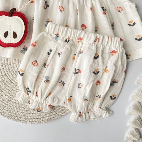 Sevimli Elma Desenli Çantalı Müslin Takım 18 AY