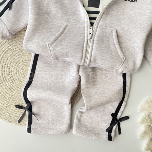 Adidas Baskılı Kurdaleli Bol Paça Şardonlu 3’lü Takım