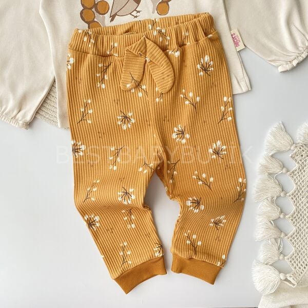 Çiçek Nakışlı Bebek Yaka Hırkalı 3’Lü Takım