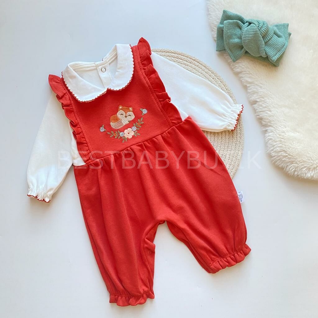AİSHA İŞLEME DETAYLI BEBE YAKA TULUM (ÇEKİMLERDEKİ FİTİLLİ BANDANALAR DAHİL DEĞİLDİR.)