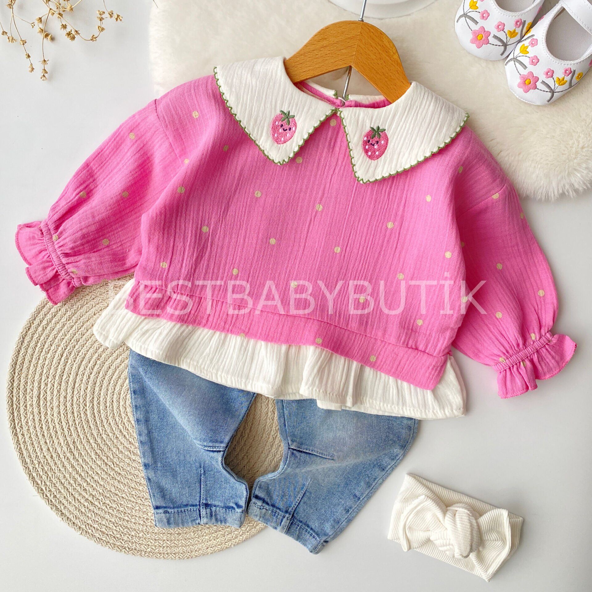 Çilek Yakalı Benekli Müslin Gömlekli Kot Pantolonlu 2’Li Takım