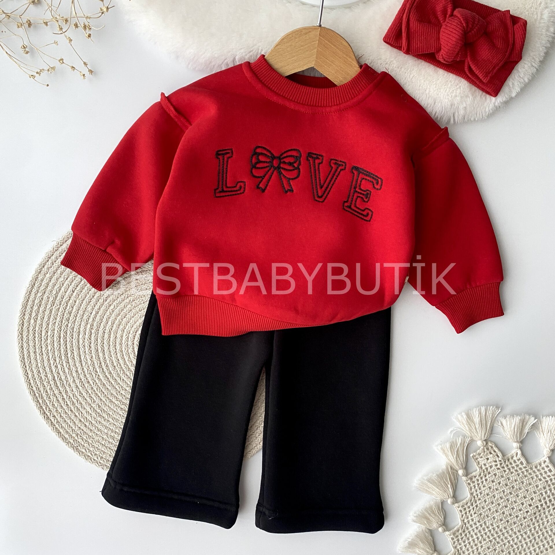 Love Nakışlı Balon Kol Şardonlu 2’Li Bol Paça Takım