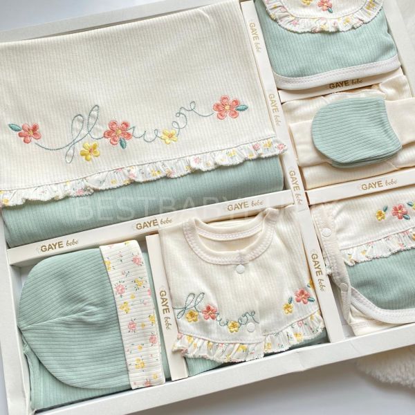 FLOWERS ÇİÇEK İŞLEME DETAYLI FİTİLLİ  10 PARÇA HASTANE ÇIKIŞI SETİ