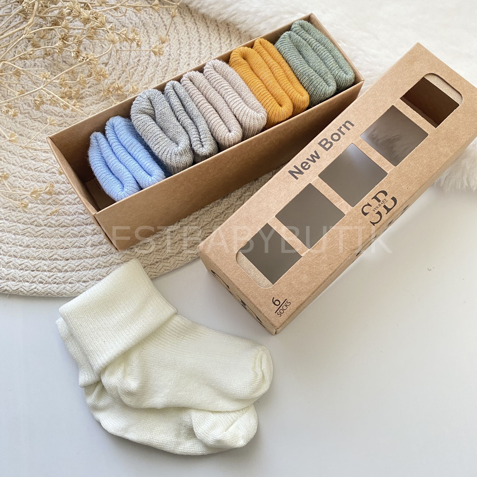 LÜKS KUTULU 5’LI ÇORAP SETİ 0-6 AY