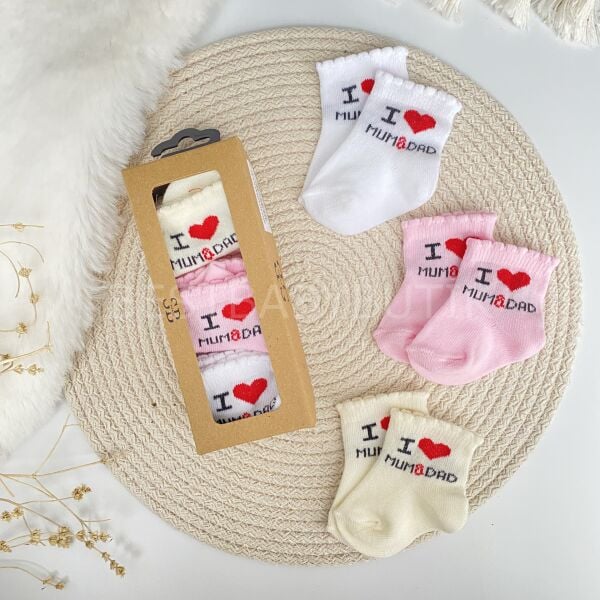 KALPLİ 6’LI KUTULU ÇORAP SETİ 0-3 AY