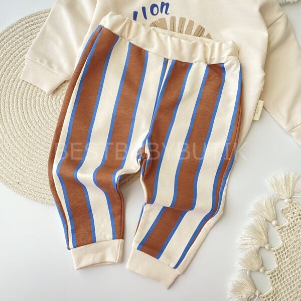 Aslan Baskılı Çizgili Eşofman Takımı