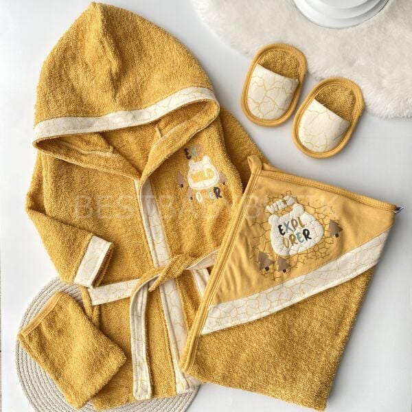 Orman Baskılı 4 Parçalı Bornoz Takımı