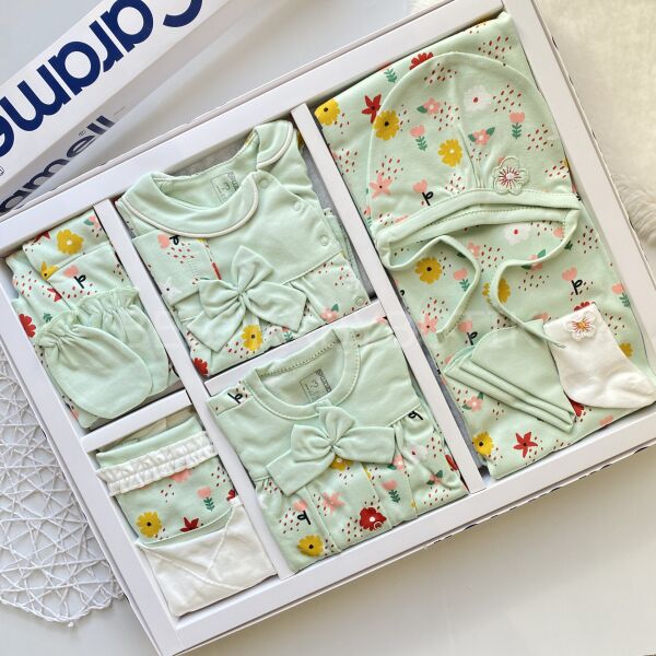 CRMLL FLOWERS ÇİÇEK DESENLİ 10 PARÇA HASTANE ÇIKIŞI SETİ