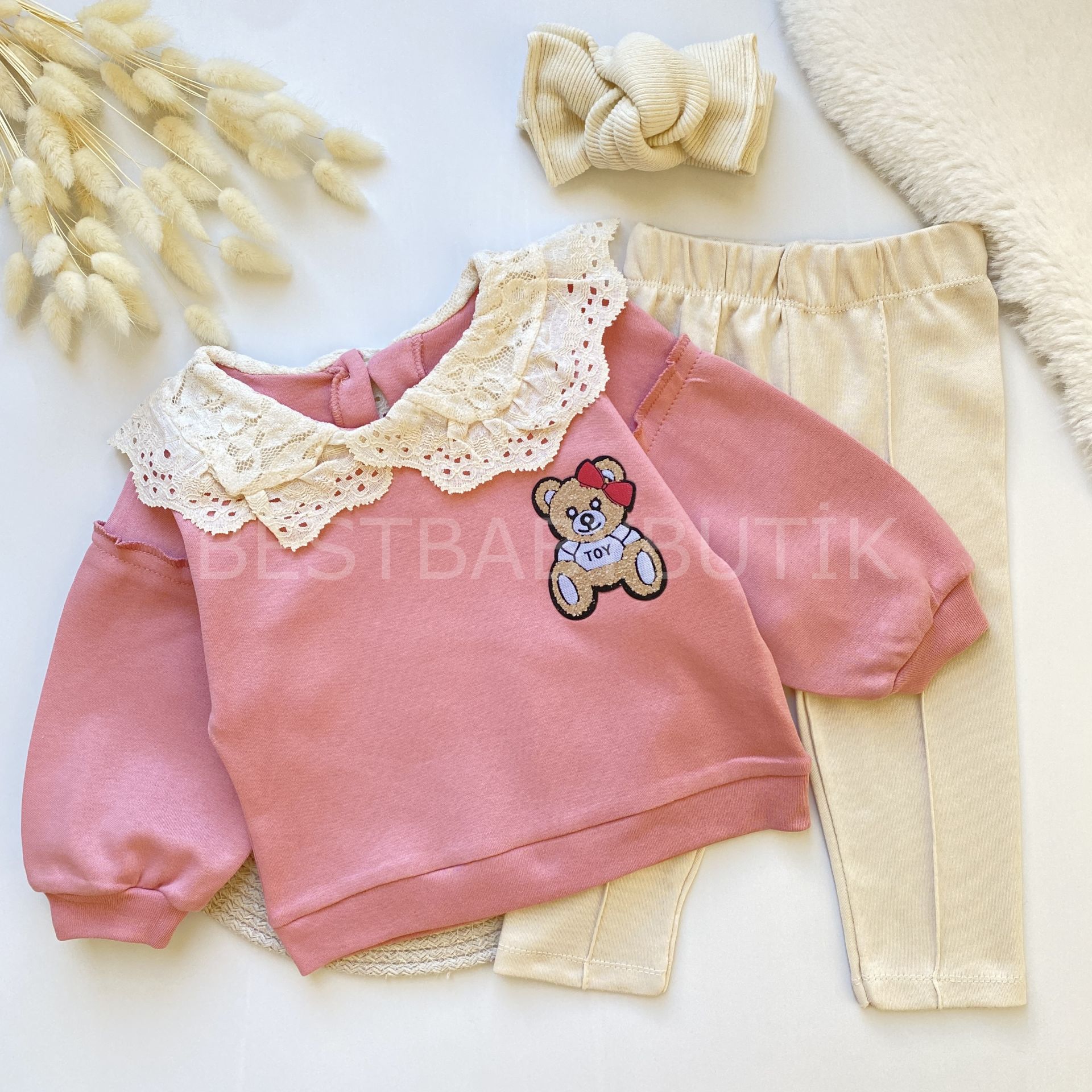BEAR BEBEK YAKA DETAYLI BALON KOL ALT ÜST TAKIM