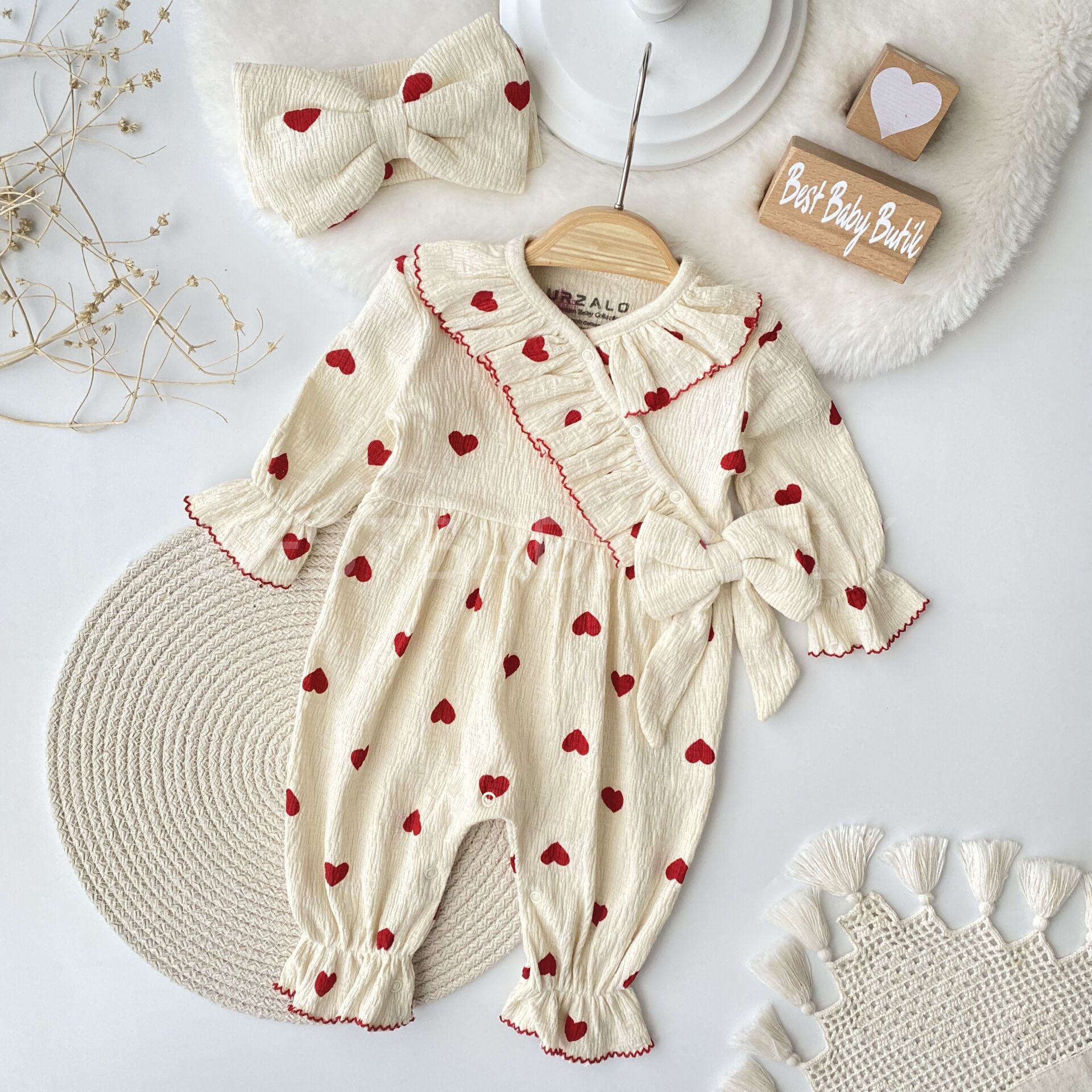 Premium Kalpli Fiyonklu Tulum Ve Bandanası