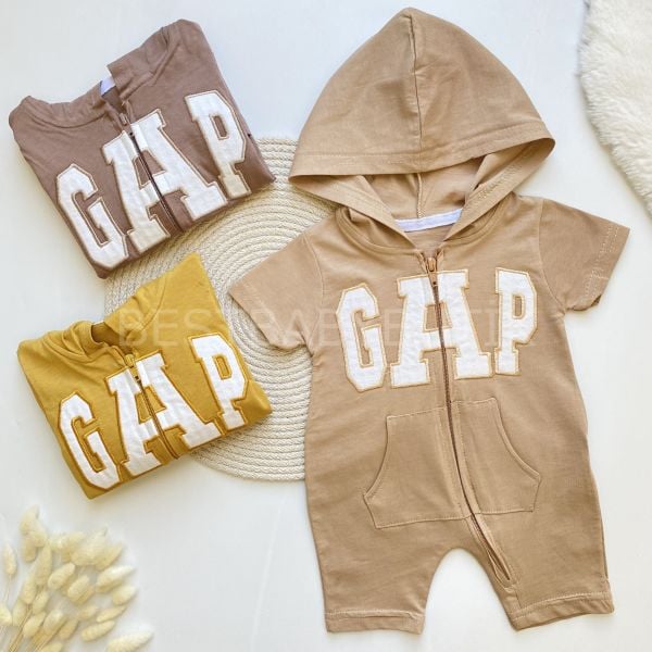 GAP YAZI DETAYLI KAPŞONLU FERMUARLI TULUM (BEJ)