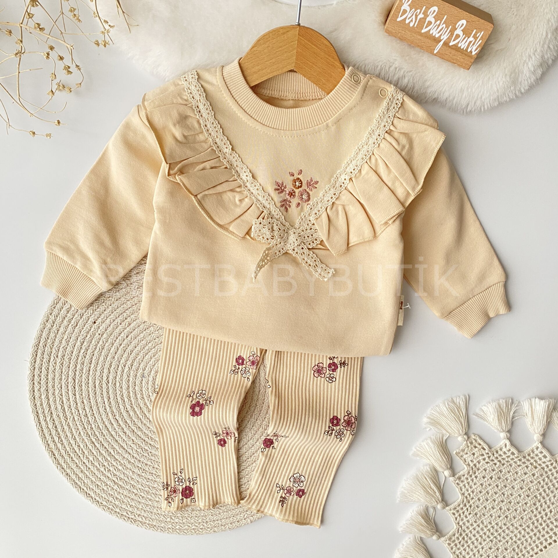 Çıtır Çiçekli Fiyonklu 2’Li Takım