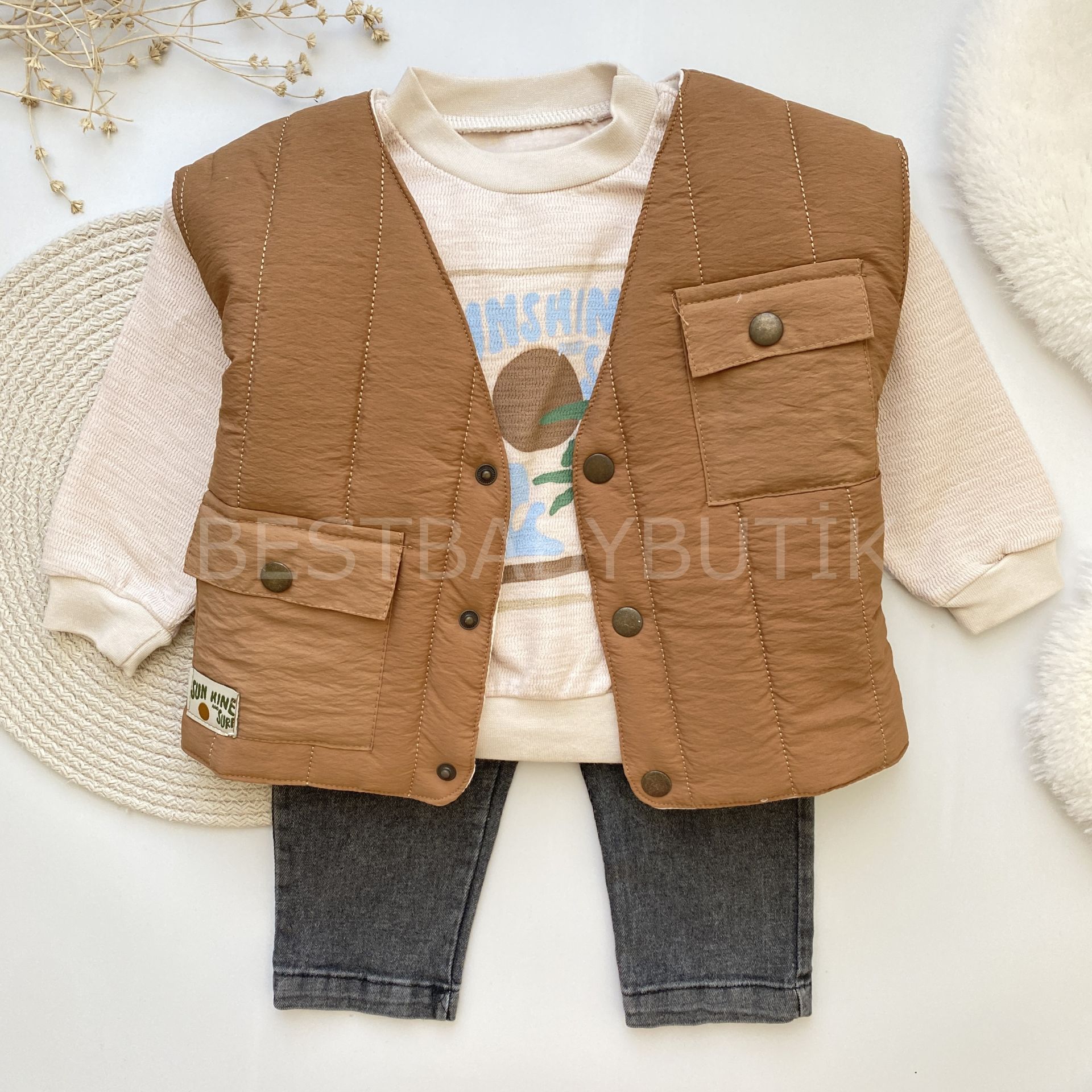 EDWIRD ŞİŞME YELEKLİ KOT PANTOLONLU 3’LÜ TAKIM