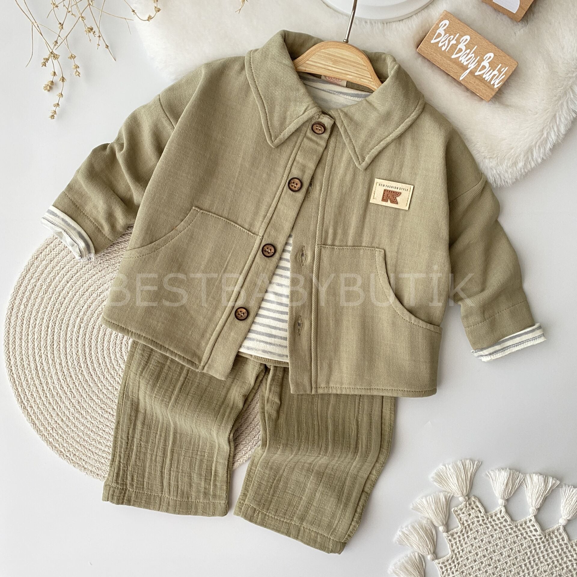 Premium Koleksiyon Polo Yaka Cepli Müslin 3’Lü Takım 18-24 AY