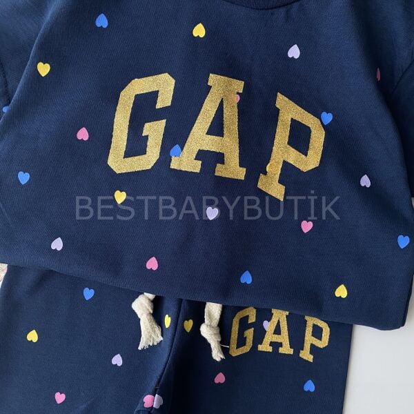 Premium Gap Yaldızlı Kalp Baskılı 2’Li Eşofman Takımı 9-12 AY