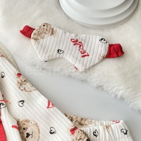 Ayıcık Kalpli Göz Bantlı Fırfırlı Pijama Takımı