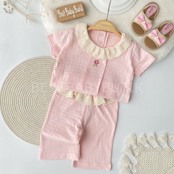 Çiçek Nakışlı Fistolu Bol Paça Takım