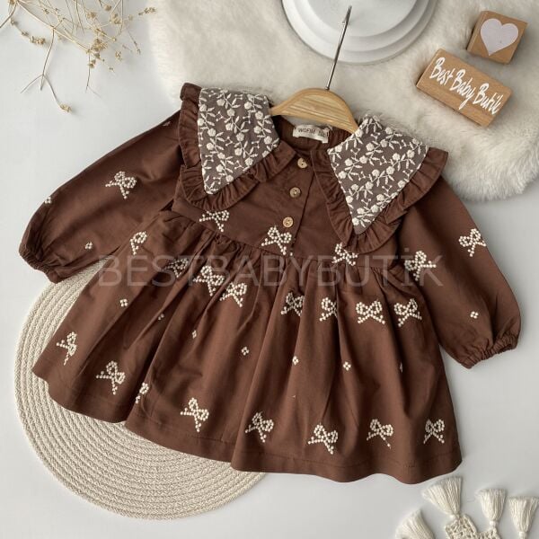 Vintage Kurdale Nakışlı Üçgen Yakalı Elbise (DAR KALIP)