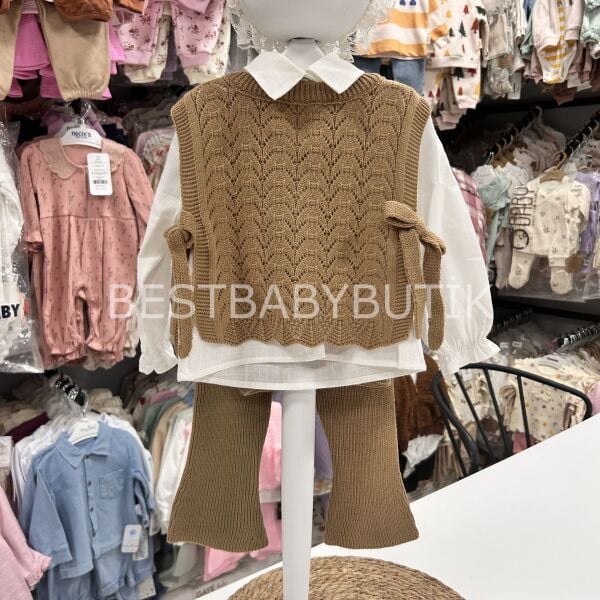 AMELİA SÜVETERLİ 3’LÜ TRİKO TAKIM