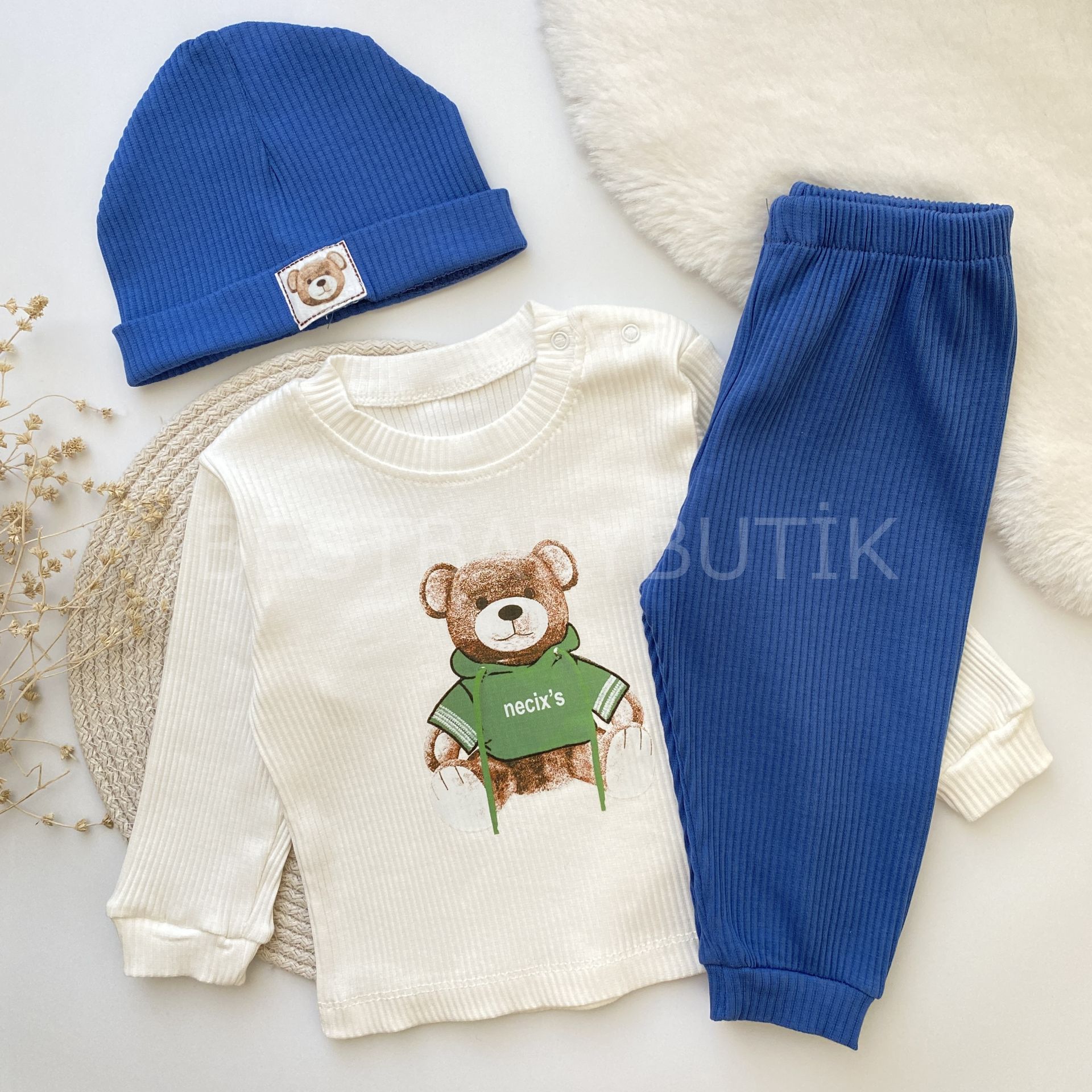 BEAR KAŞKORSE FİTİLLİ AYICIK ETİKETLİ ŞAPKALI 3’LÜ TAKIM