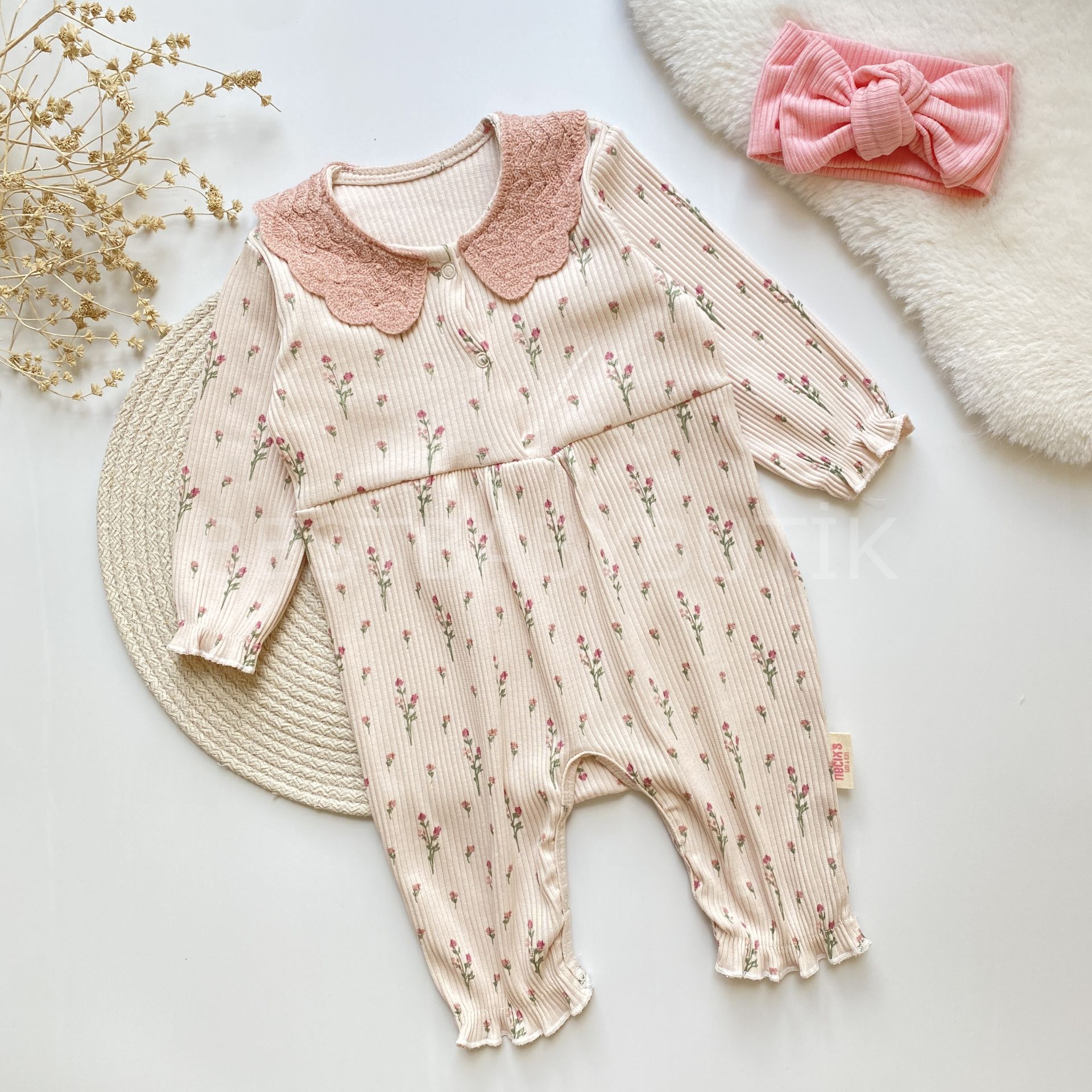 LARA DANTEL BEBE YAKA DETAYLI ÇİÇEKLİ FİTİLLİ TULUM