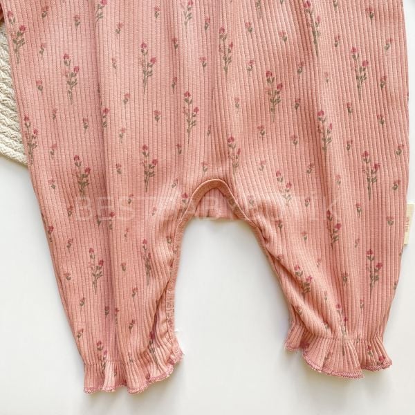 LARA DANTEL BEBE YAKA DETAYLI ÇİÇEKLİ FİTİLLİ TULUM 6-9 AY