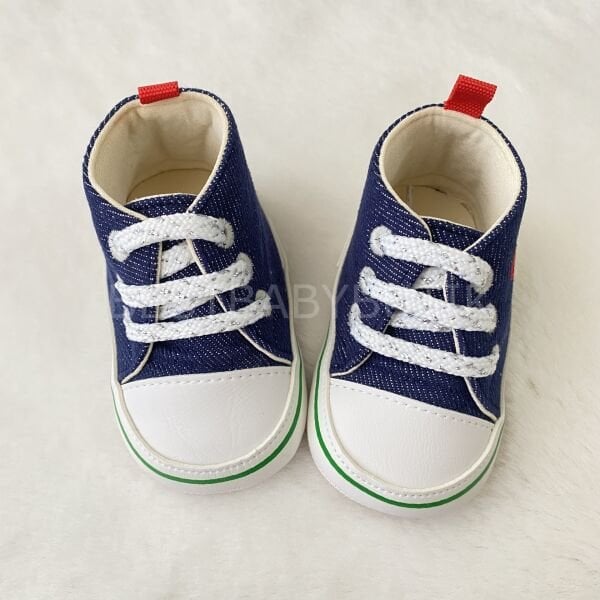 Koyu Lacivert Kirazlı Converse Ayakkabı 17 NUMARA (4-8 AY)