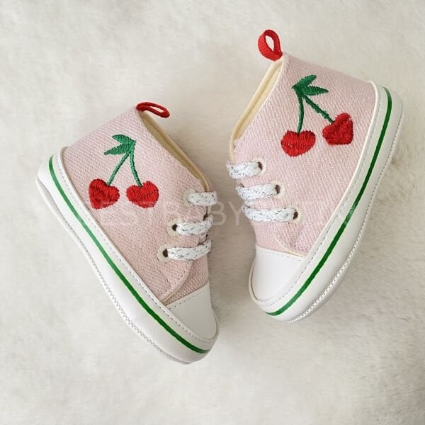 Pembe Kirazlı Converse Ayakkabı