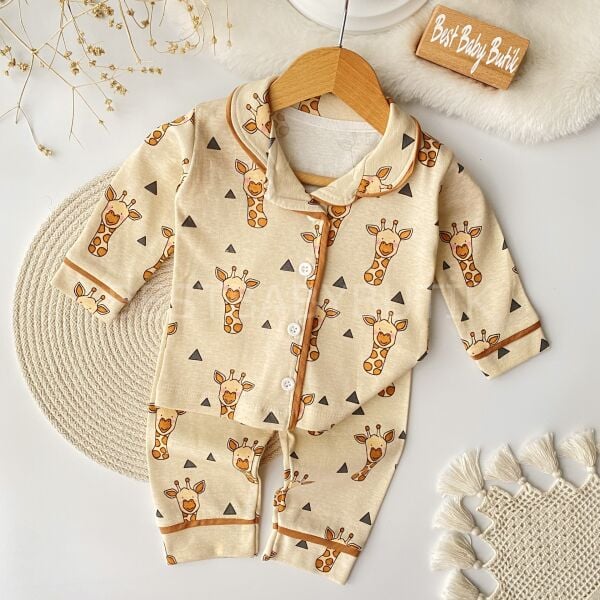 Zürafa Detaylı %100 PAMUK Pijama Takımı