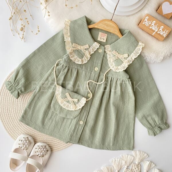 Fisto Yaka Nakışlı Çantalı Elbise