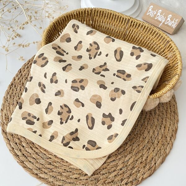 Leopar Desenli Tek Katlı Battaniye 85x85
