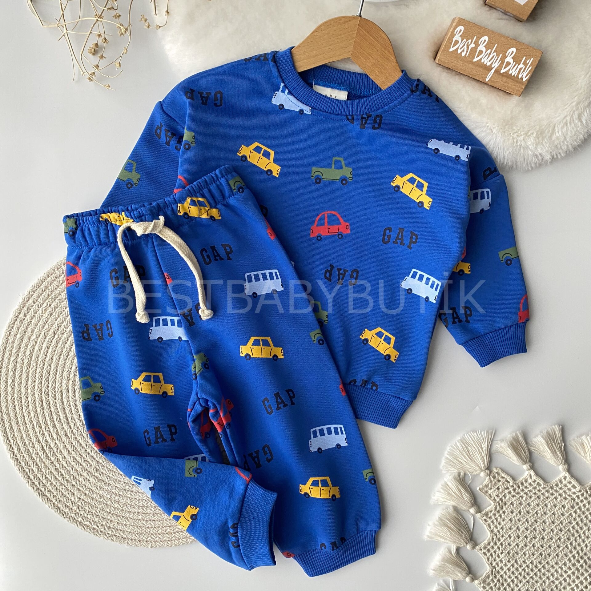 Premium 1. Kalite GAP Ve Araba Baskılı Eşofman Takımı