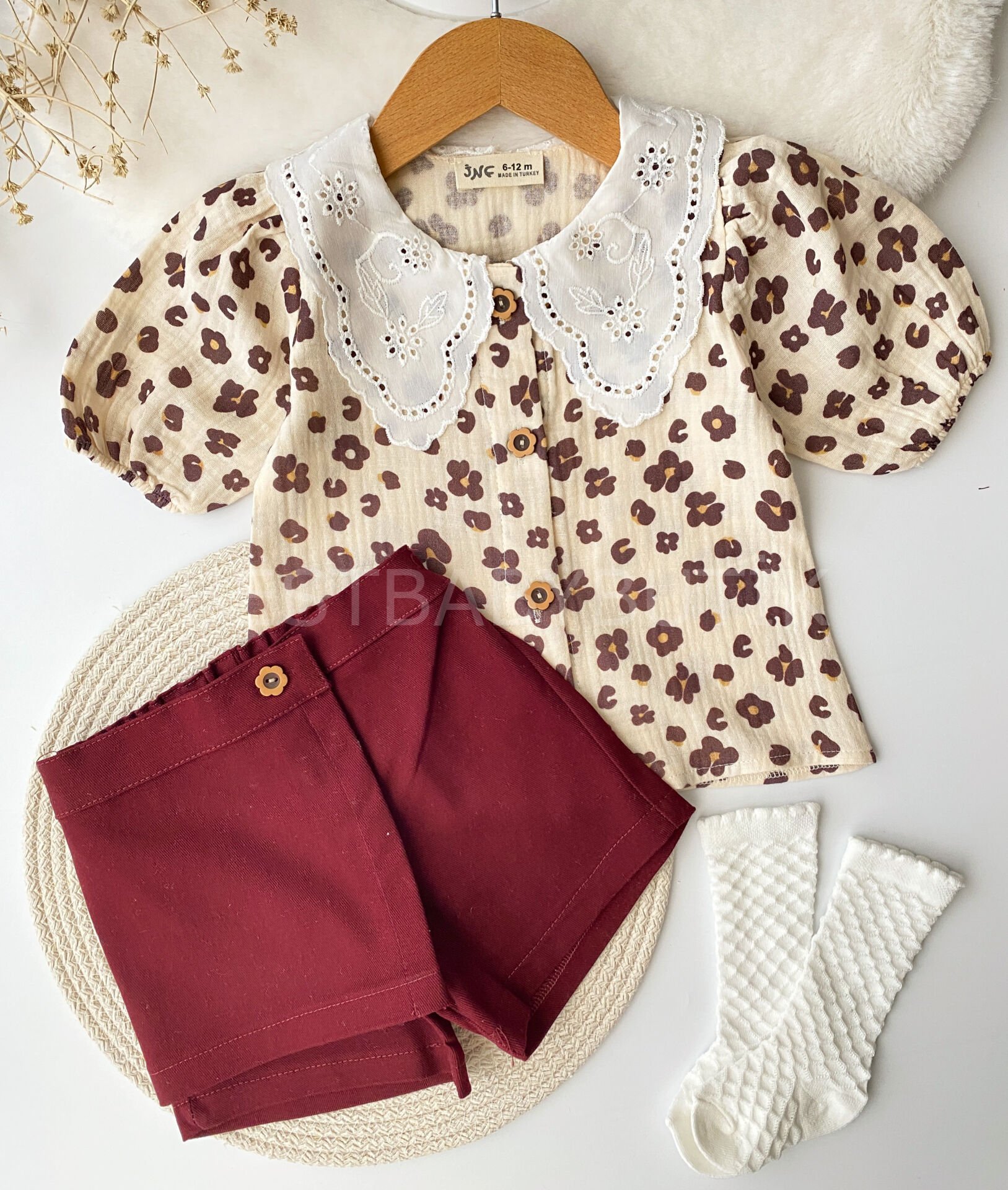 Leopar Desenli Şort Etekli Takım (Dizaltı çorap hediye)