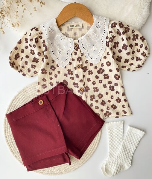 Leopar Desenli Şort Etekli Takım (Dizaltı çorap hediye)