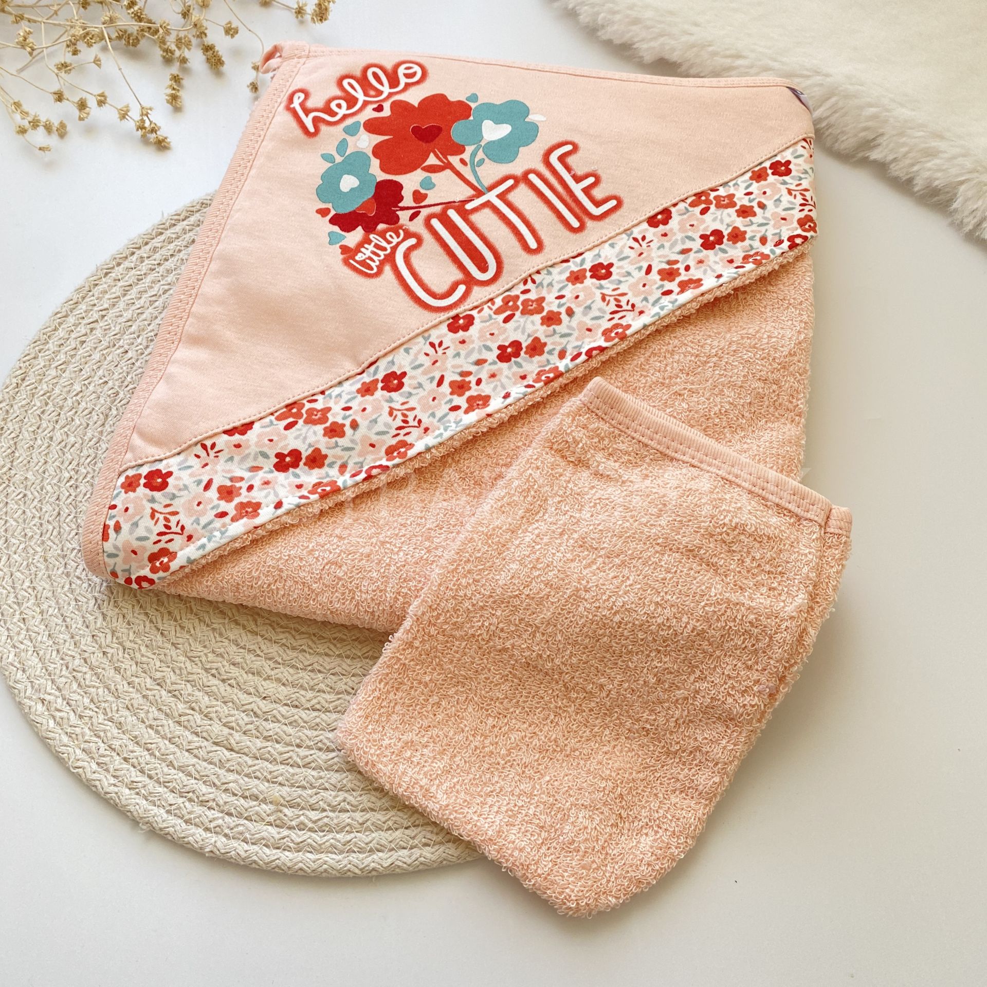 HELLO CUTE BEBEK HAVLUSU