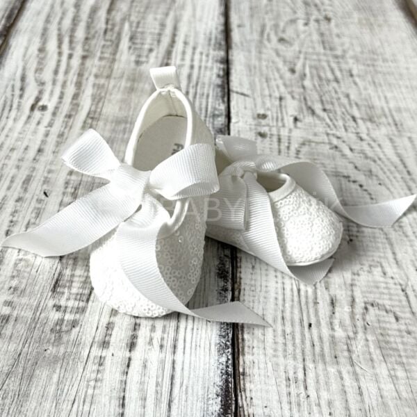 Premium Kurdaleli Pullu Babet