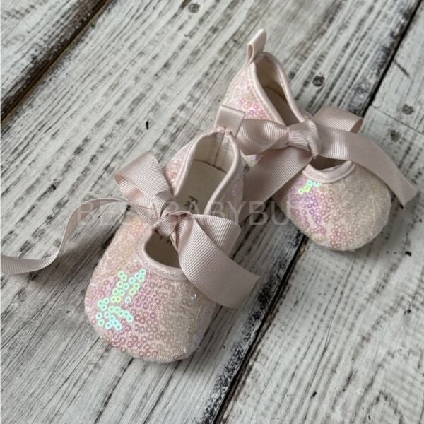 Premium Kurdaleli Pullu Babet -PUDRA