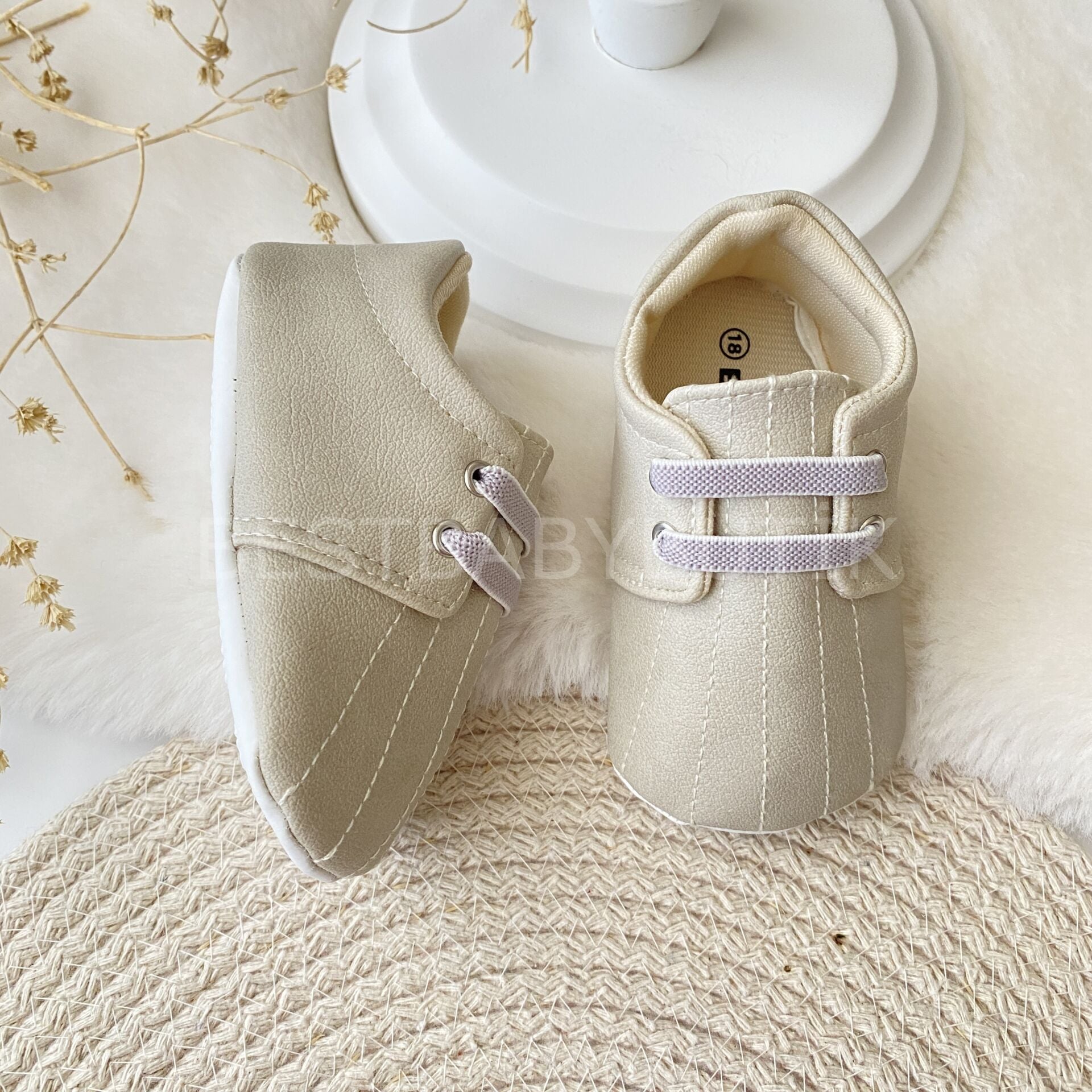 Yumuşak Makosen Ayakkabı 17 NUMARA (4-8 AY)